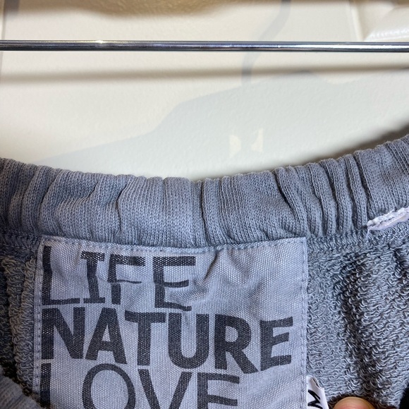 free city Joggers in Gray with Pink Logo - Picture 5 of 5